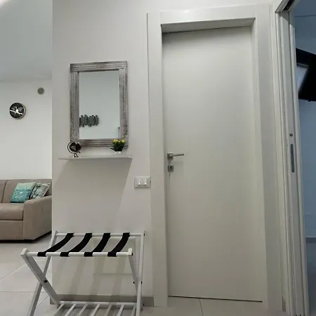 Mary House Apartment