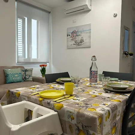 Mary House Appartamento Vasto