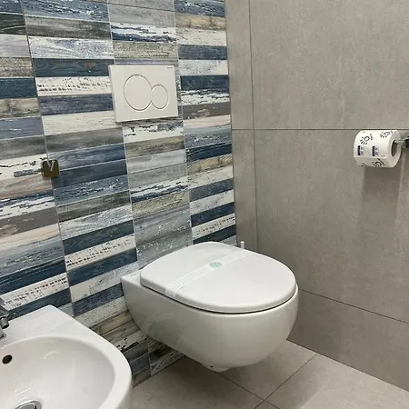 Mary House Vasto